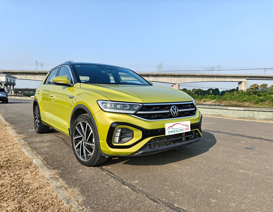 Volkswagen T-Roc 2023 300 Starlight Edition | Low Mileage Compact SUV for Export