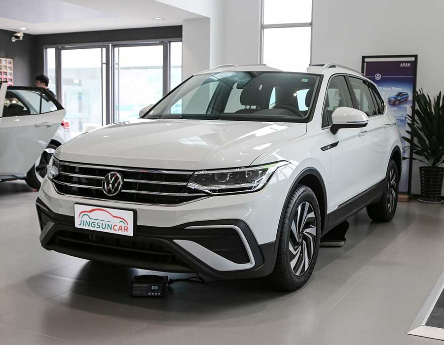 Édition intelligente du Tiguan L 2023 300TSI à deux roues motrices automatiques