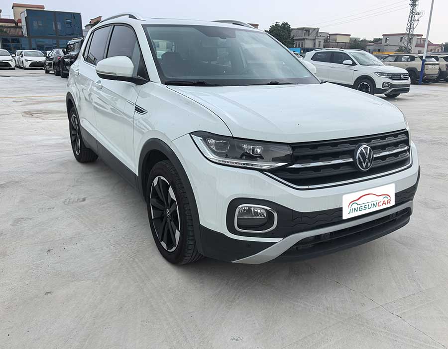 Volkswagen Tacqua 200TSI DSG Joy-Intelligent Edition 2023 + 81510 km