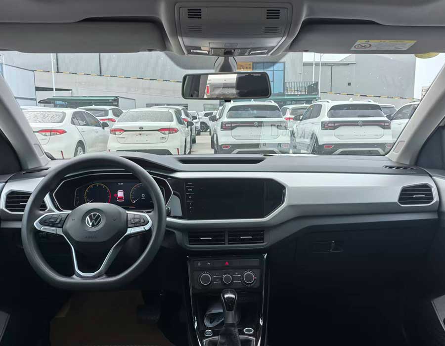 Volkswagen Tacqua 200TSI DSG Joy-Intelligent Edition 2023 + 95280 km