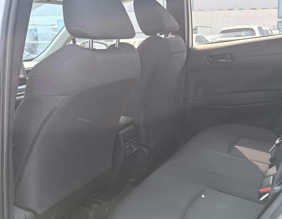 Toyota Corolla Cross 2023, année modèle 2 L, édition Pioneer (équipée d'un toit ouvrant) + 132718 km