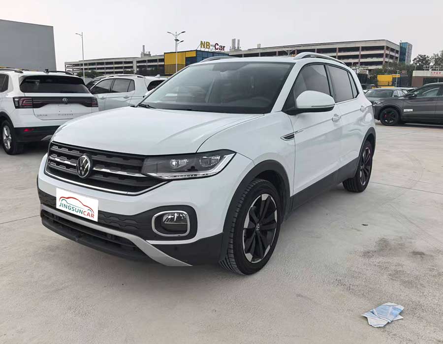 Volkswagen Tacqua 200TSI DSG Joy-Intelligent Edition 2021 + 74839 km
