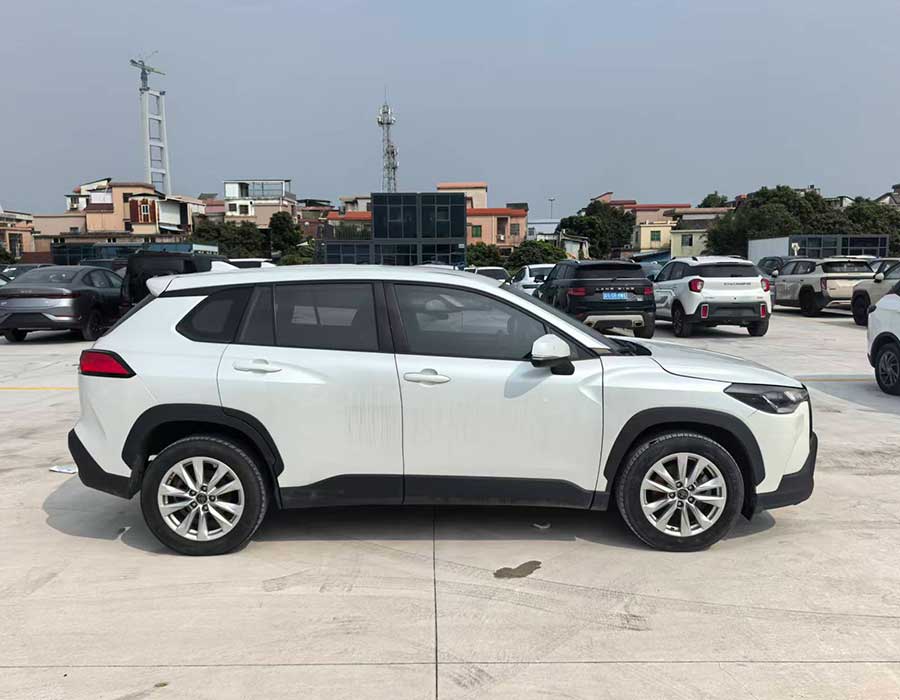 Toyota Corolla Cross, année modèle 2023, 2,0 L, édition Pioneer, 33192 km