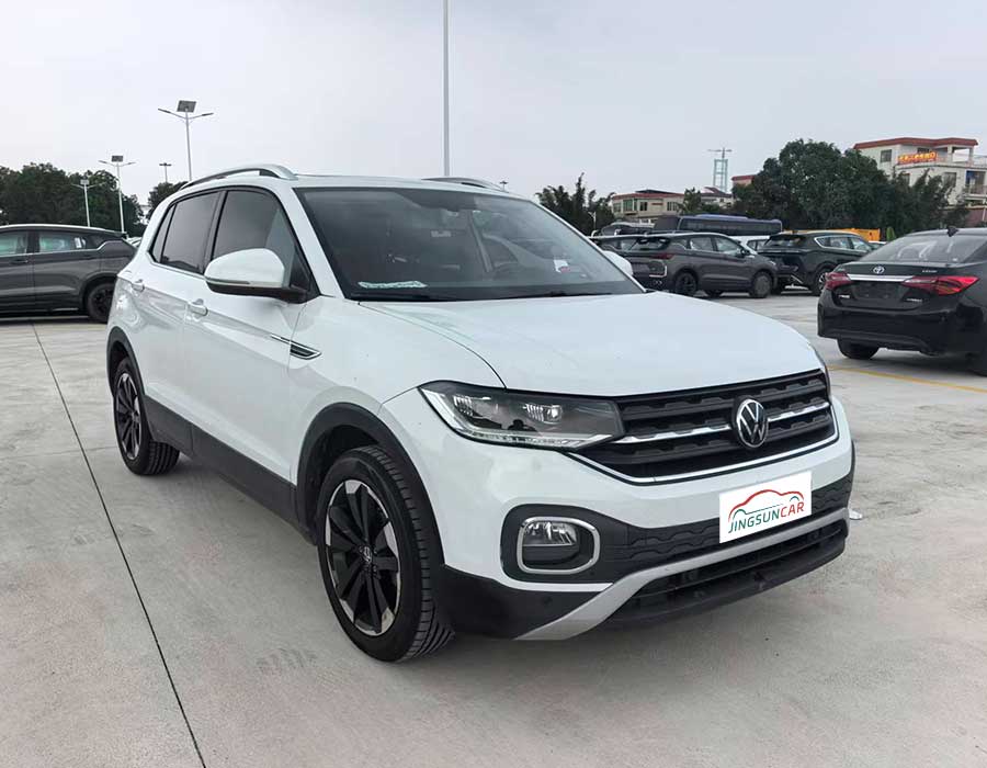 Volkswagen Tacqua 200TSI DSG Joy-Intelligent Edition 2021 + 74839 km
