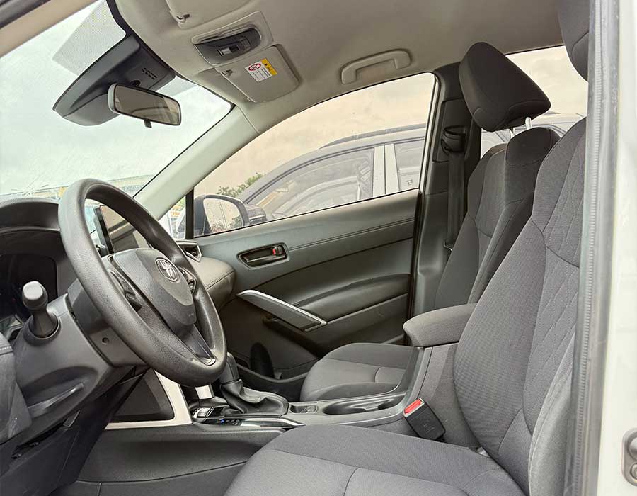 Toyota Corolla Cross, année modèle 2023, 2,0 L, édition Pioneer, + 30000km