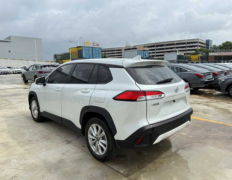 Toyota Corolla Cross, année modèle 2023, 2,0 L, édition Pioneer, + 30000km