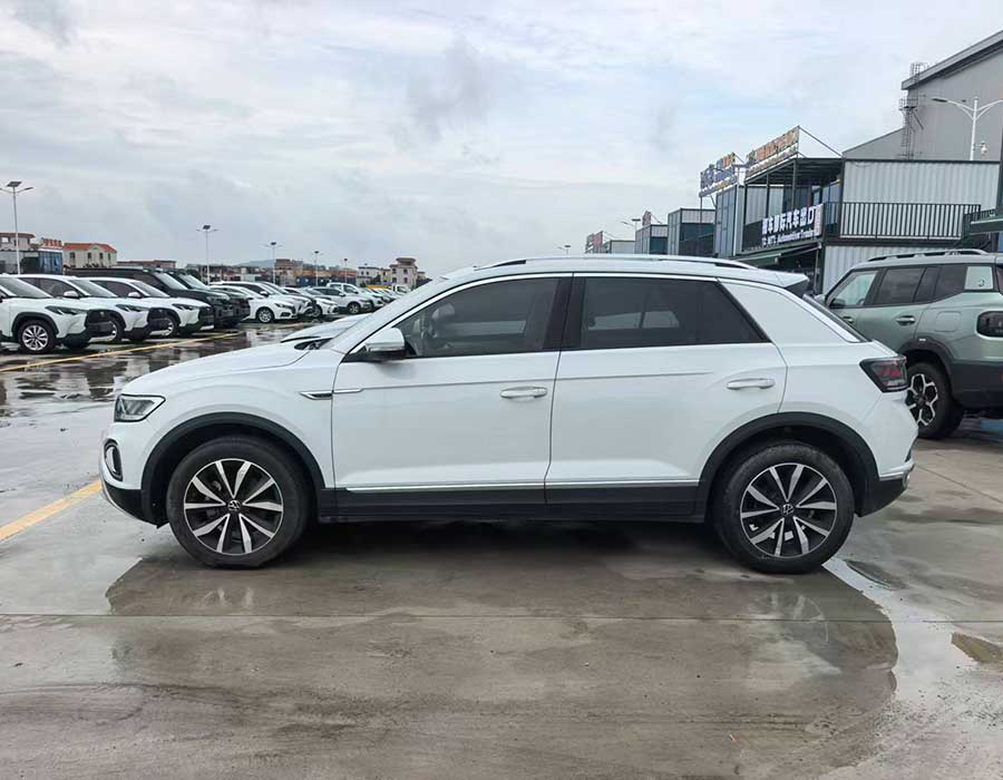 Volkswagen T-Roc 280TSI DSG 2 roues motrices Time Edition 2023 +60 160 km, blanc