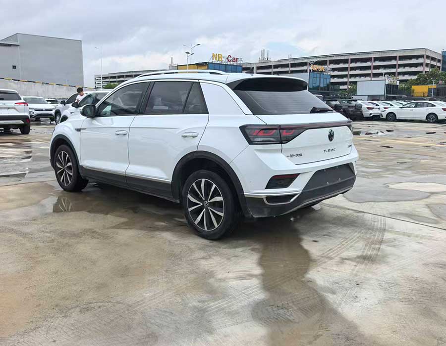 Volkswagen T-Roc 280TSI DSG 2 roues motrices Time Edition 2023 +66110 km blanc