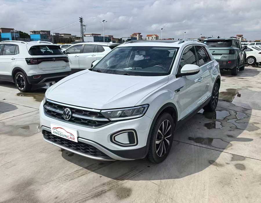 Volkswagen T-Roc 280TSI DSG 2 roues motrices Time Edition 2023 +45952 km blanc