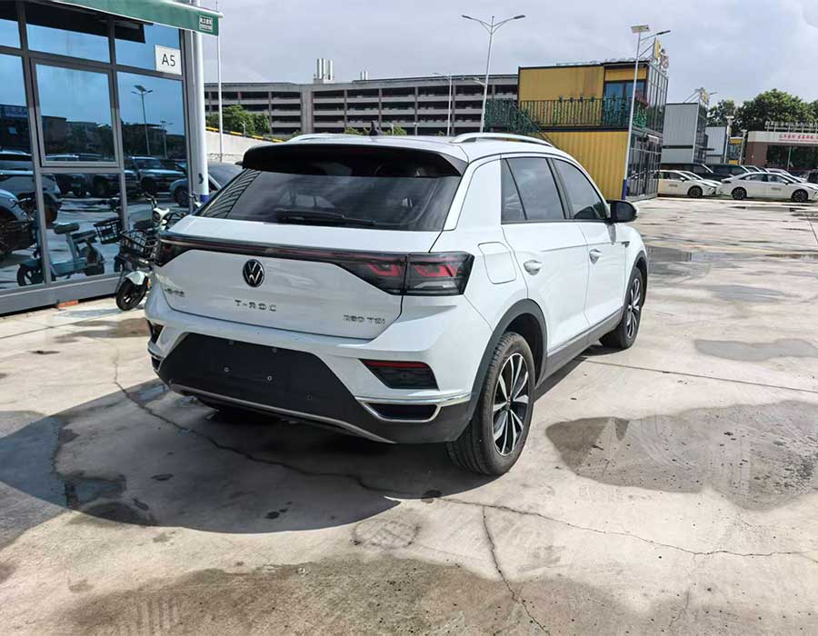 Volkswagen T-Roc 280TSI DSG 2 roues motrices Time Edition 2023 +45952 km blanc