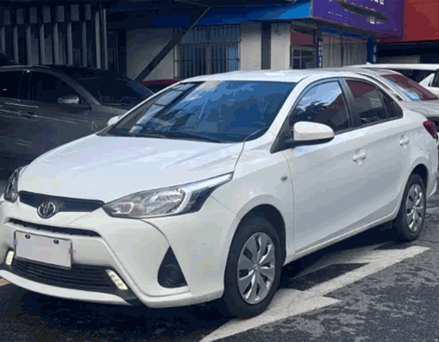 Édition Leading 2021 de 1,5 L CVT (15 000 km)