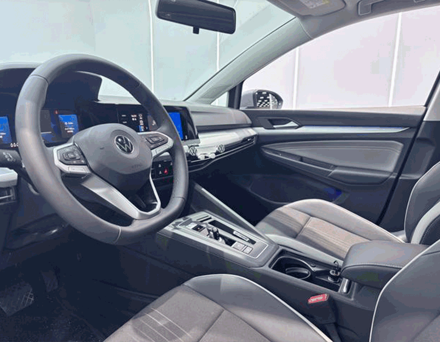 Golf 2023 280TSI DSG Pro Édition 20e anniversaire, gris (7151 km)