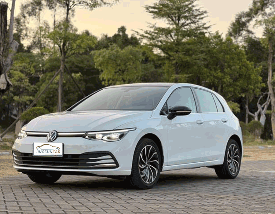 Golf 2023 Facelift 280TSI DSG Pro, blanc (23 000 km)