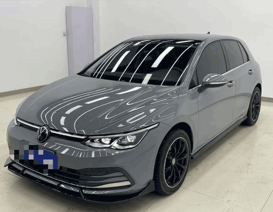 Golf 2021 280TSI DSG Pro, extérieur gris, intérieur noir, système audio Harman Kardon, sièges électriques doubles (34 000 km)
