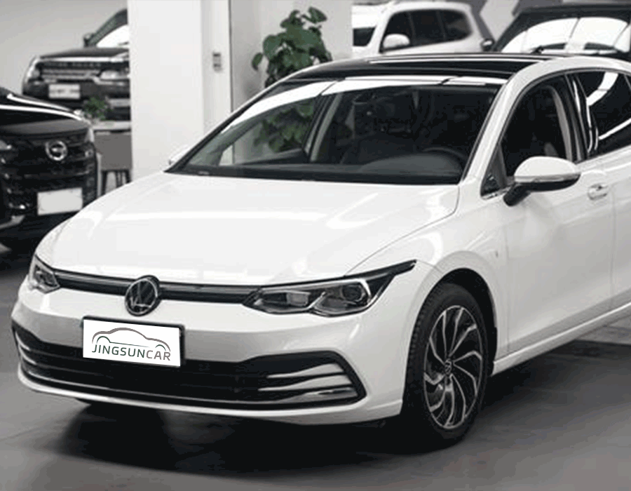 Golf 280TSI DSG Pro 2023 avec siège du conducteur à réglage électrique en option (18801 km)