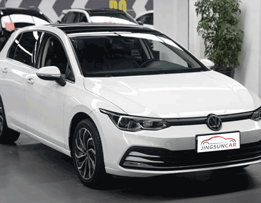 Golf 280TSI DSG Pro 2023 avec siège du conducteur à réglage électrique en option (18801 km)