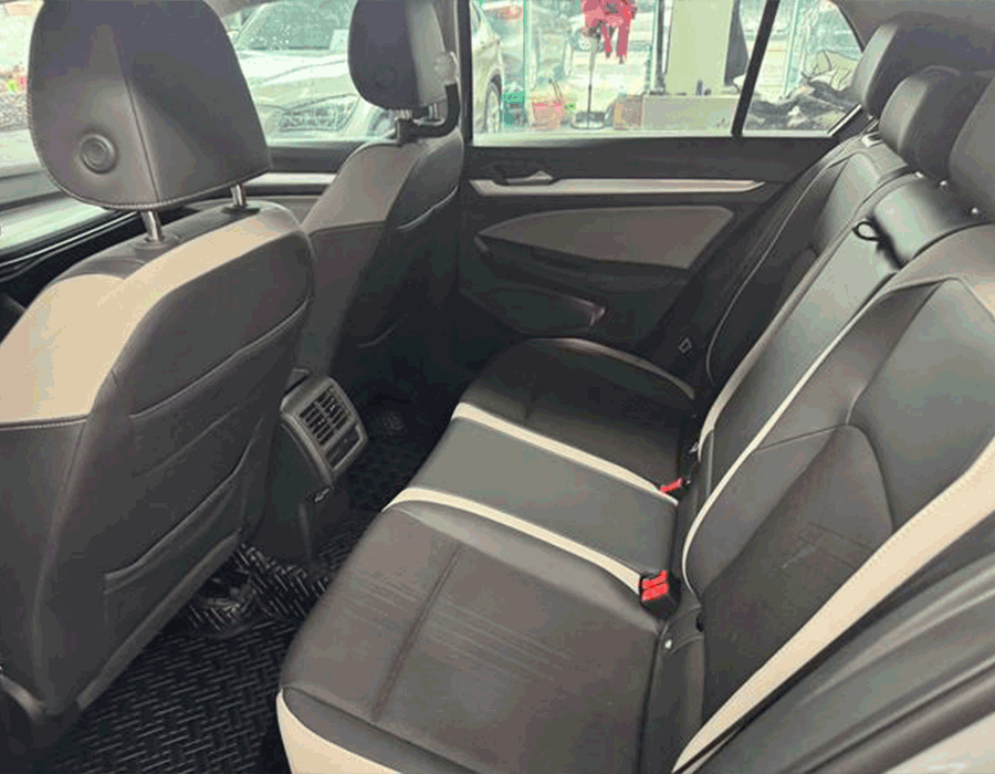 Golf 280TSI DSG Pro 2023 (gris) (29311 km)