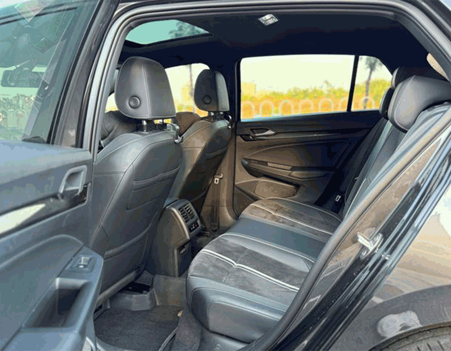 Golf 280TSI DSG R-Line Lite 2023 (gris) (31312 km)