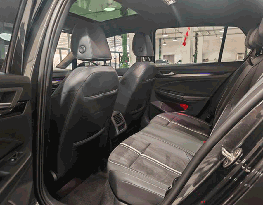 Golf 280TSI DSG R-Line 2023 (noire) (25101 km)
