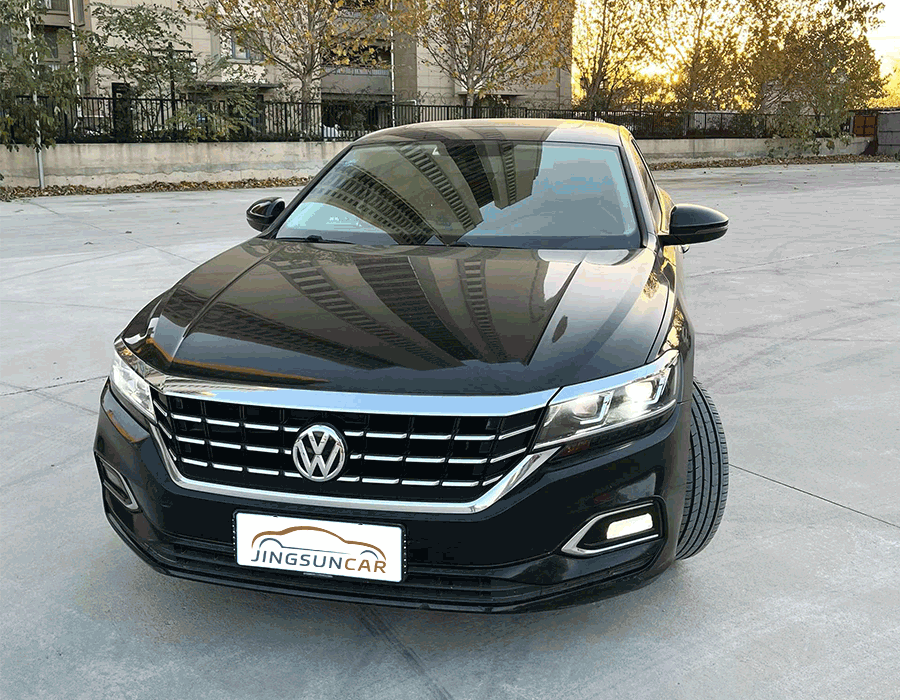 20 Volkswagen Passat 330 Édition Élite