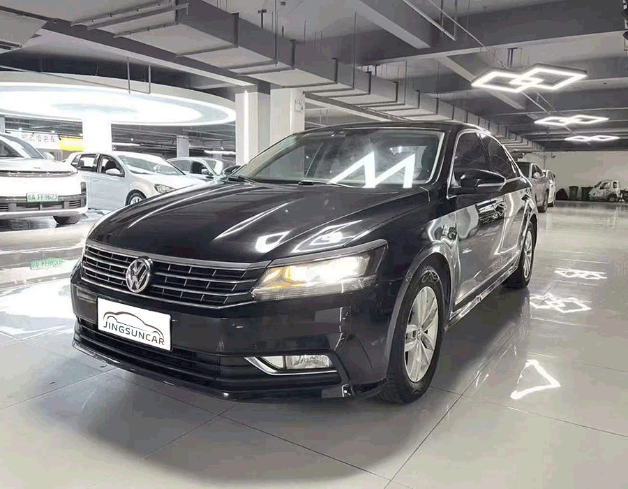 Passat 330TSI DSG Édition Premium 2016 (154632 km)