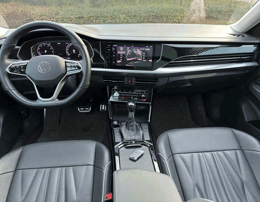 Passat 330TSI DSG Starry Sky Édition de luxe 2022 (42135 km)