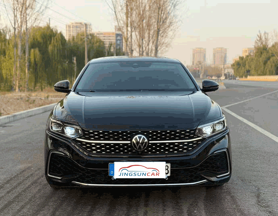 Passat 330TSI DSG Starry Sky Édition de luxe 2023 (65624 km)