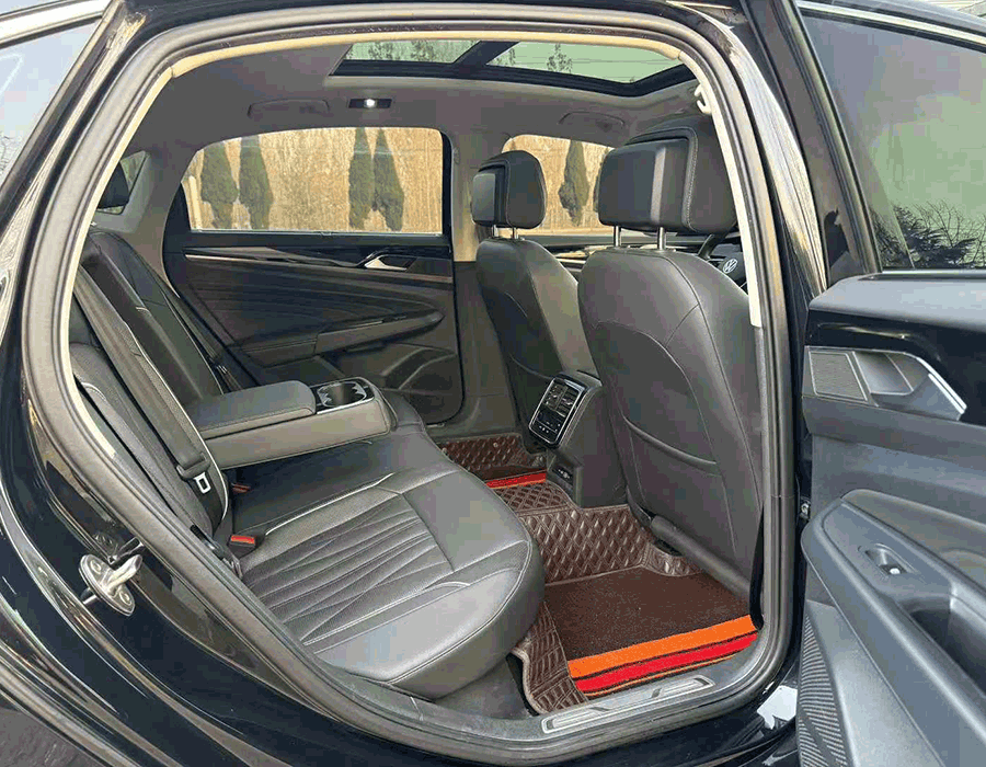Passat 330TSI DSG Starry Sky Édition de luxe 2023 (65624 km)