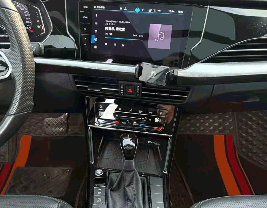 Passat 330TSI DSG Starry Sky Édition de luxe 2023 (65624 km)
