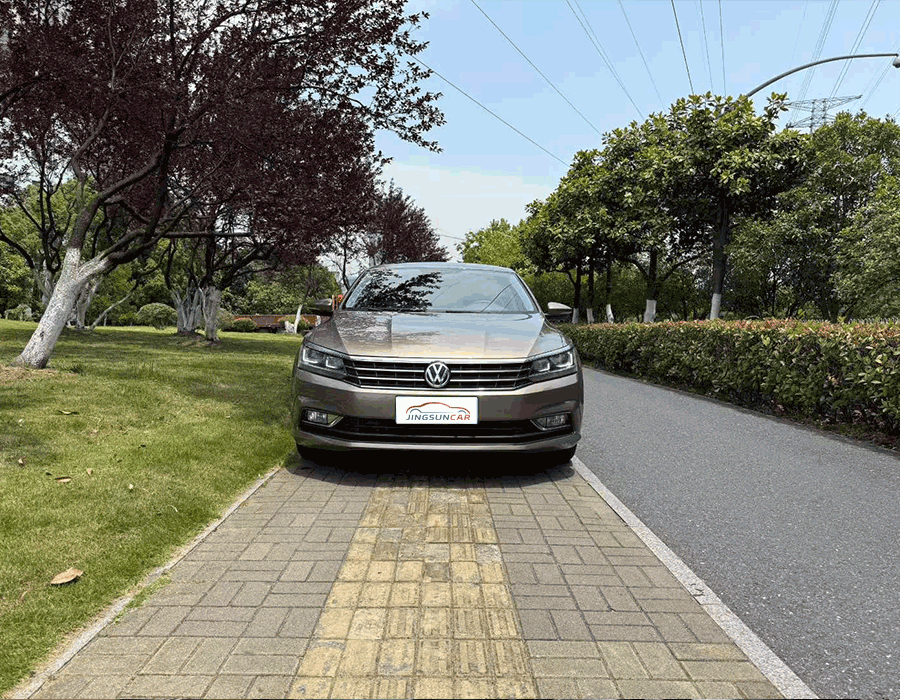 Passat 1.8T Édition Premium 2017 (80014 km)