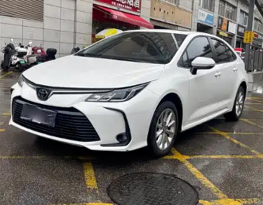 Corolla 2021 1,2T S-CVT édition Pioneer (45213 km)