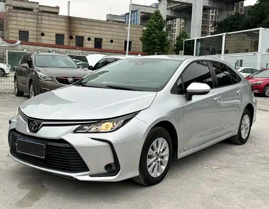 Corolla 2022 1,2 T S-CVT édition Pioneer PLUS (82 000 km)