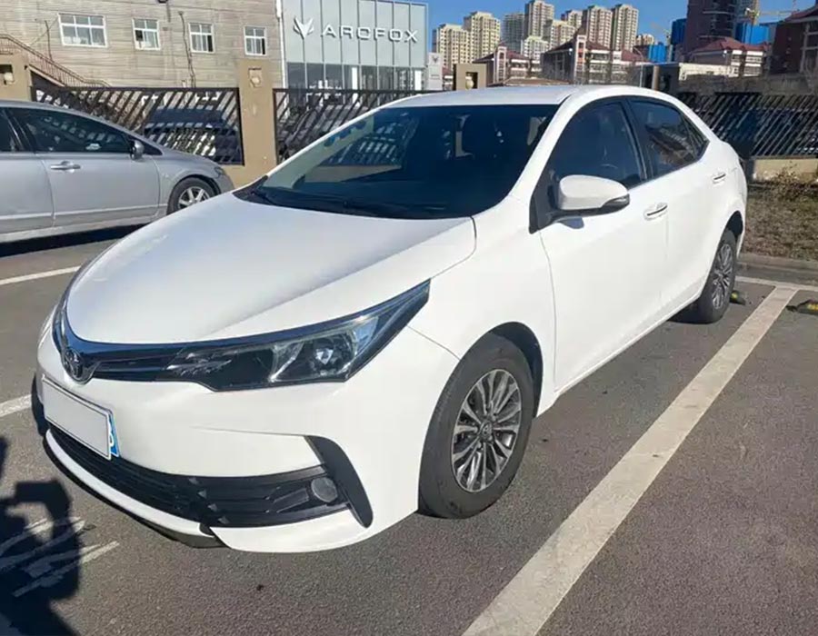 Corolla 2017 Facelift 1,2T S-CVT GL (107800 km)
