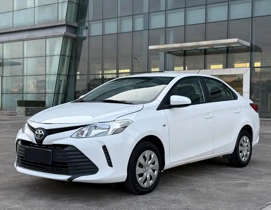 Vios 2017 1,5 L CVT édition Pioneer (800 000 km)
