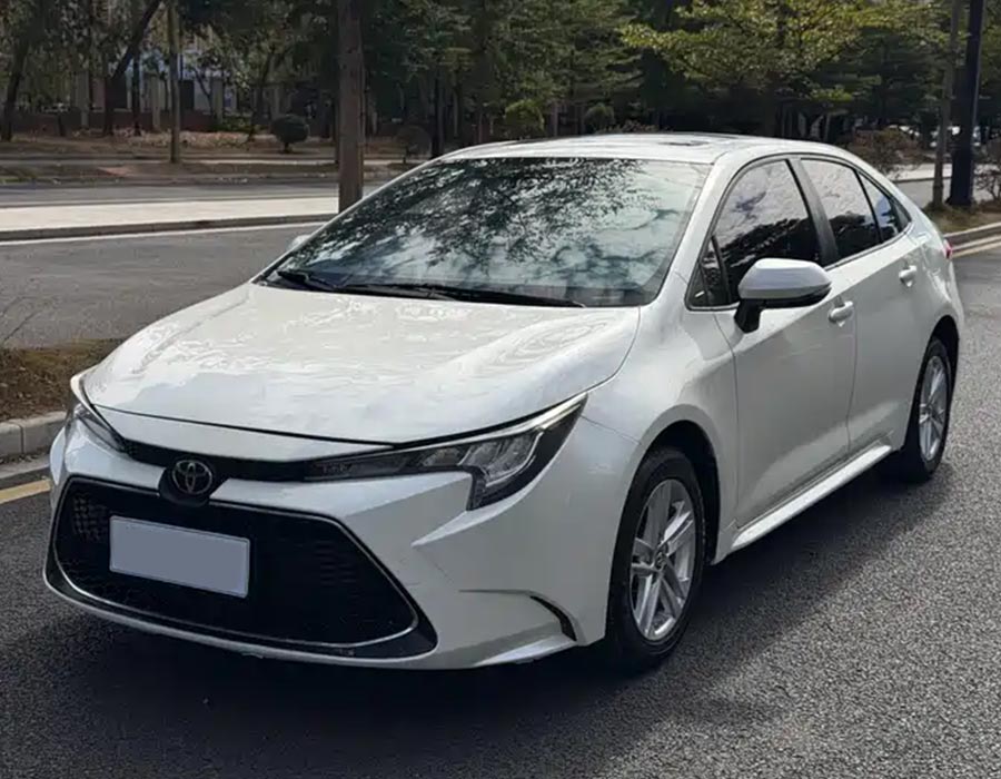 Levin 2019 185T CVT Luxury Edition China V (96 000 km)