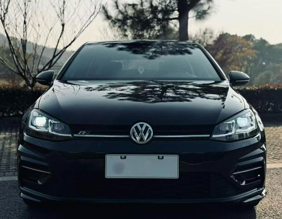 Volkswagen Golf 2020 280TSI DSG R-Line noire (18243 km)