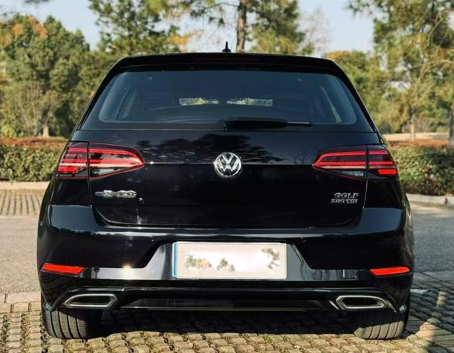 Volkswagen Golf 2020 280TSI DSG R-Line noire (18243 km)