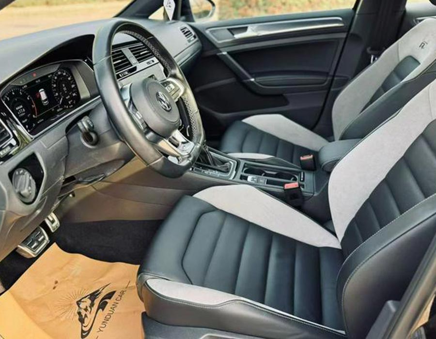 Volkswagen Golf 2020 280TSI DSG R-Line noire (18243 km)