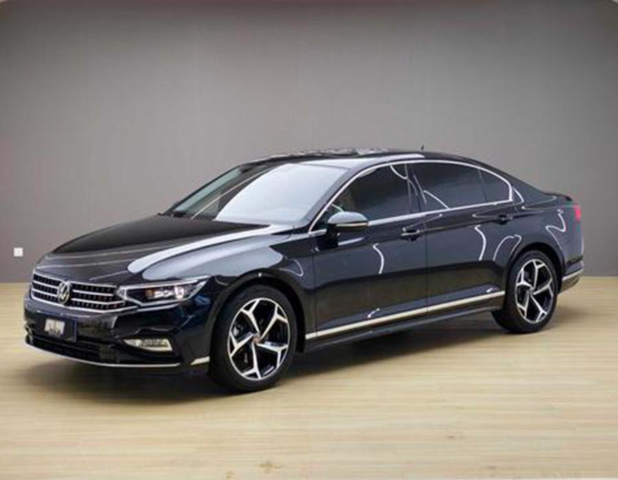 Magotan 2023, 2 millionième unité, édition commémorative, 330TSI DSG Leading (21612 km)