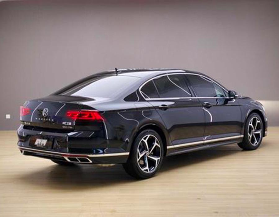 Magotan 2023, 2 millionième unité, édition commémorative, 330TSI DSG Leading (21612 km)