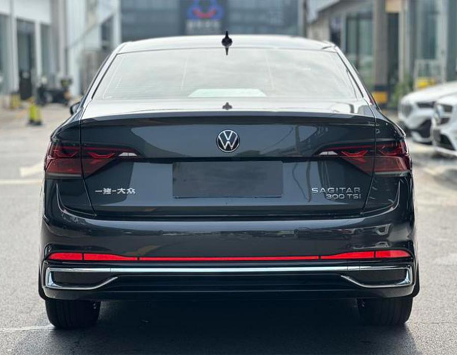 Sagitar 2023 300TSI DSG Beyond Edition (39754 km)