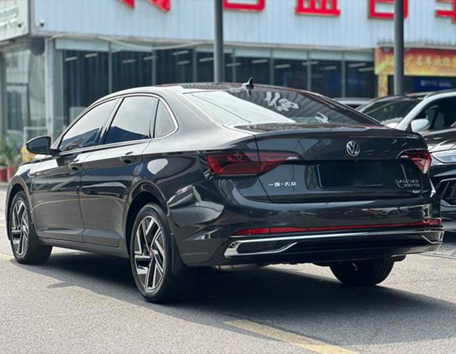 Sagitar 2023 300TSI DSG Beyond Edition (39754 km)