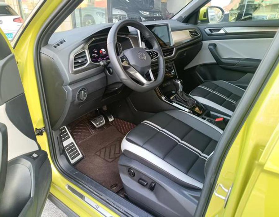 T-Roc 2023 300TSI DSG Édition Starlight (6817 km)