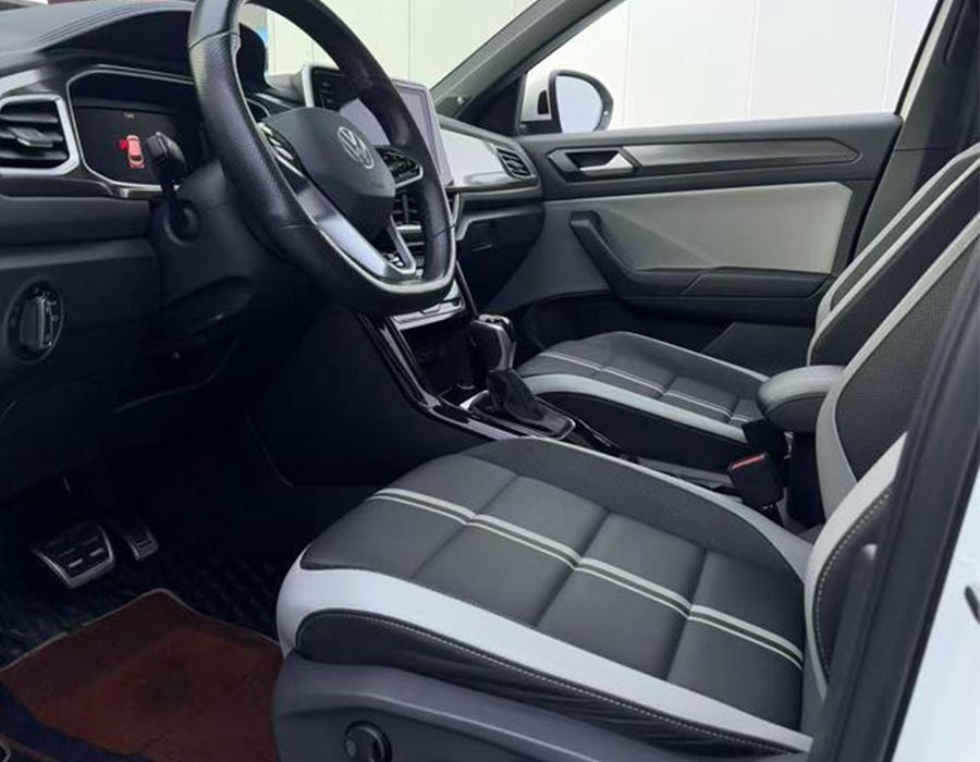 T-Roc 2023 300TSI DSG Édition Starlight (53774 km)