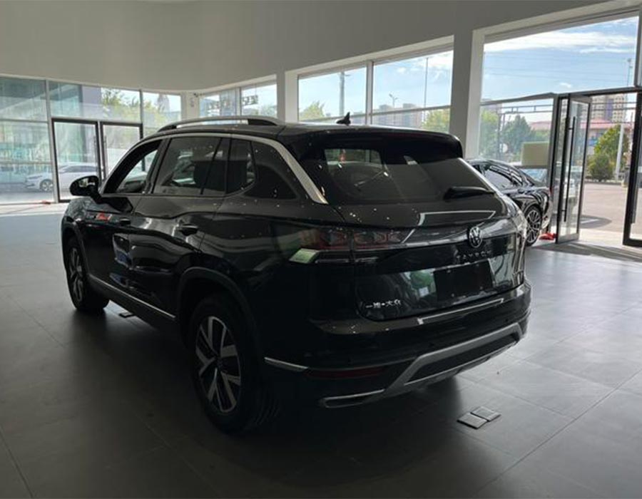 Tayron 2024 330TSI FWD Luxury Plus Advanced Edition (10122 km)