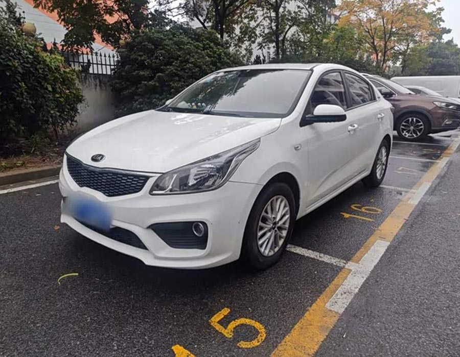 Berline Kia K2 2017, 1,4 L AT, 15e anniversaire, édition spéciale GLS (40 à 100 km)