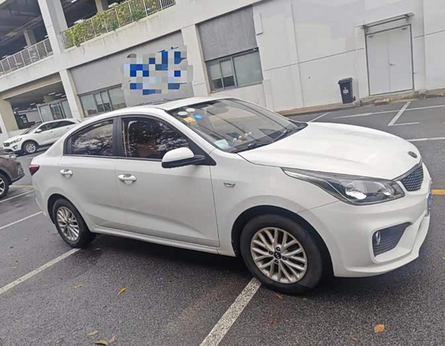 Berline Kia K2 2017, 1,4 L AT, 15e anniversaire, édition spéciale GLS (40 à 100 km)