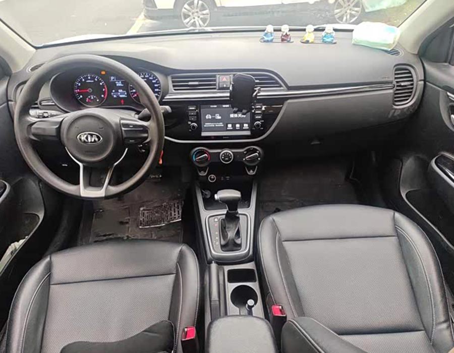 Berline Kia K2 2017, 1,4 L AT, 15e anniversaire, édition spéciale GLS (40 à 100 km)