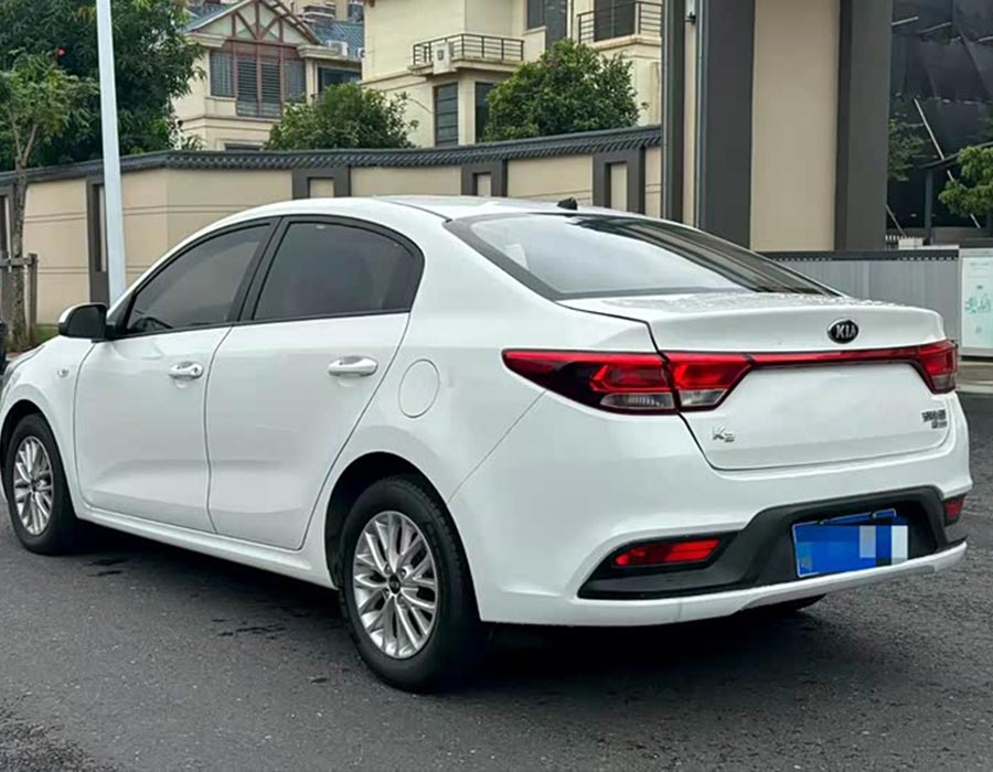 Kia K2 2019 Berline 1,4 L AT 15e anniversaire édition spéciale GLS China VI (100 000 km)