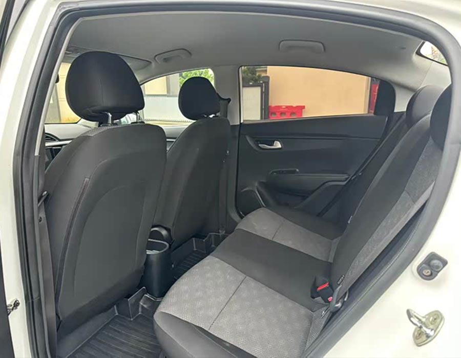 Kia K2 2019 Berline 1,4 L AT 15e anniversaire édition spéciale GLS China VI (100 000 km)